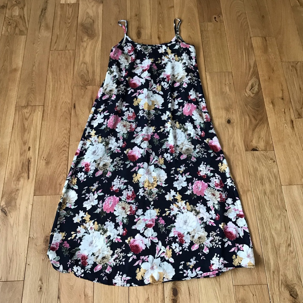 SHEIN maxi floral print dress